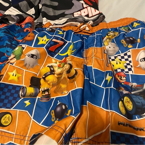 Boys Graphic Swim Trunks - Picture 2 of 6